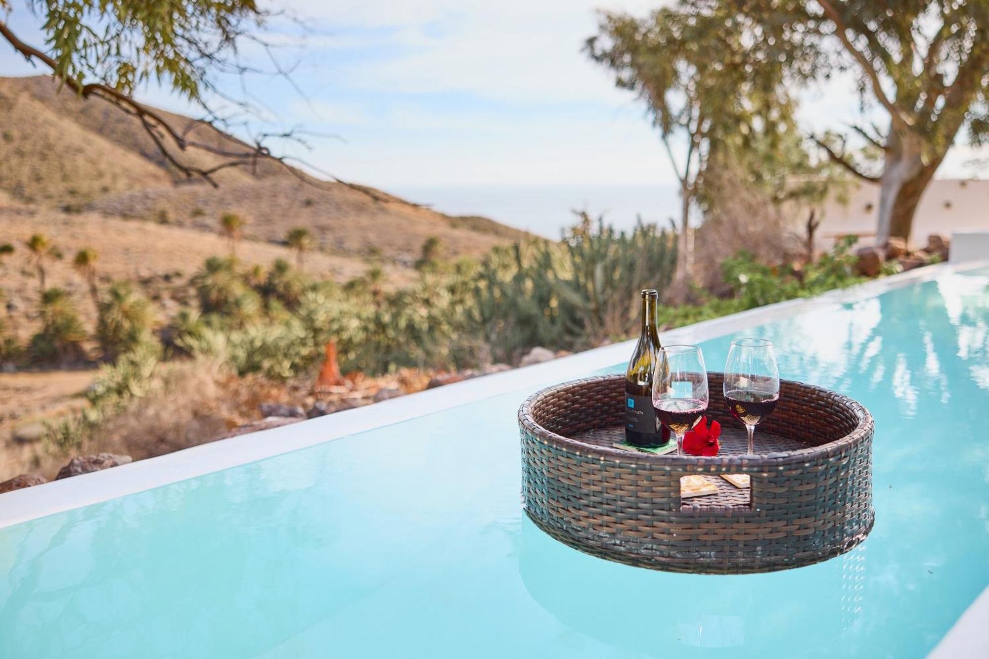 Cortijo La Loma By Olivencia Farm stay La Isleta del Moro